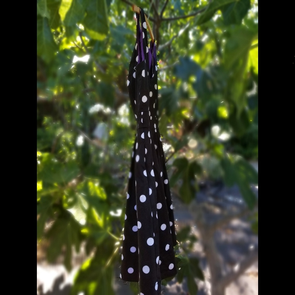 Dress: Black dress with white polka dots - Picture 3 of 7